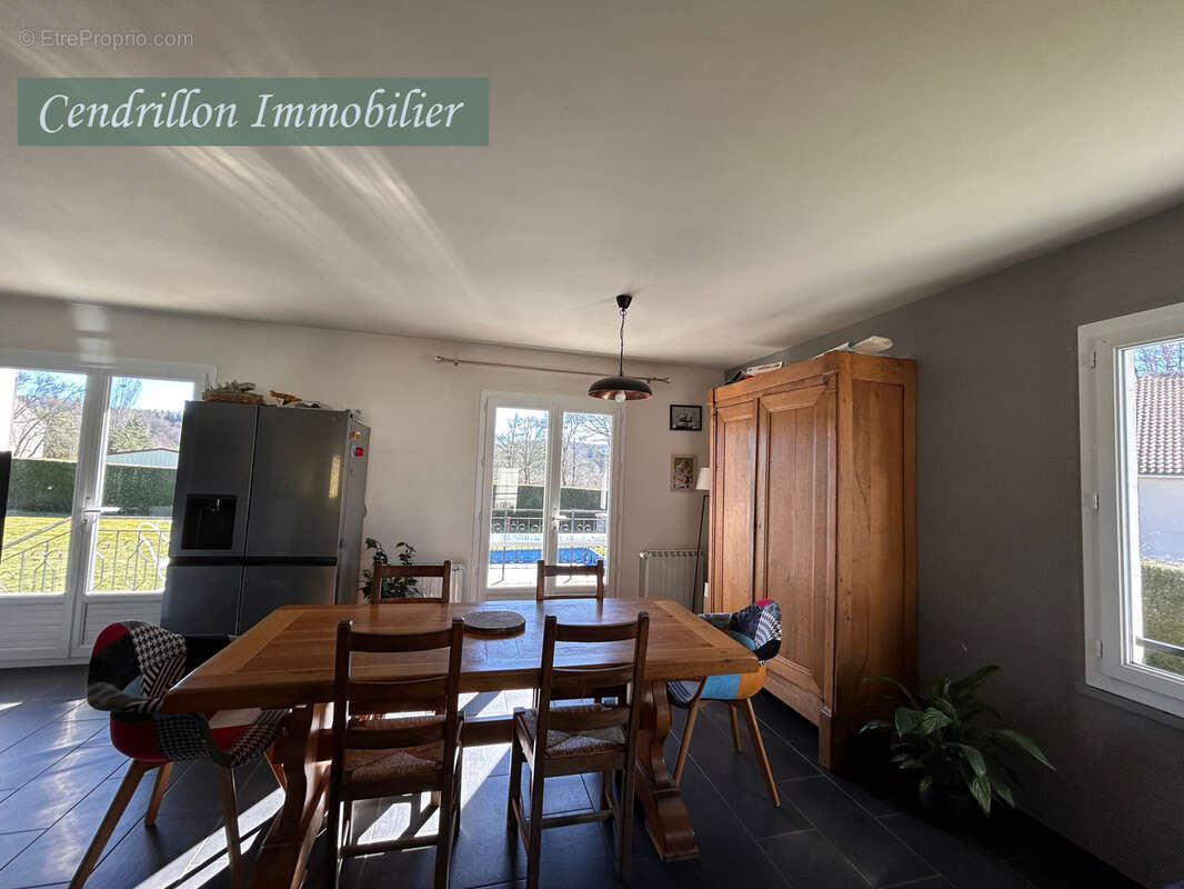 EXCLUSIVITÉ   Maison familiale  (115 m2) avec jardin clos et sous-sol complet à Sardent - photo 7