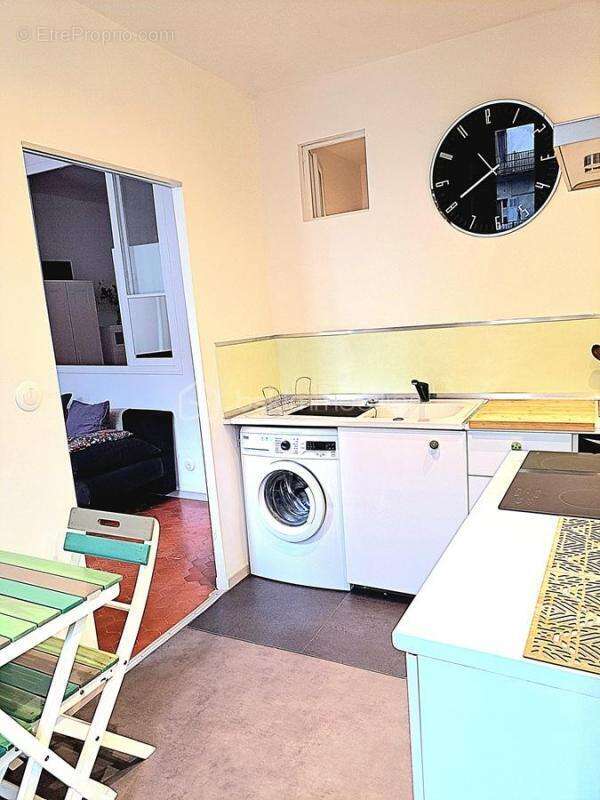 Appartement à MARSEILLE-2E