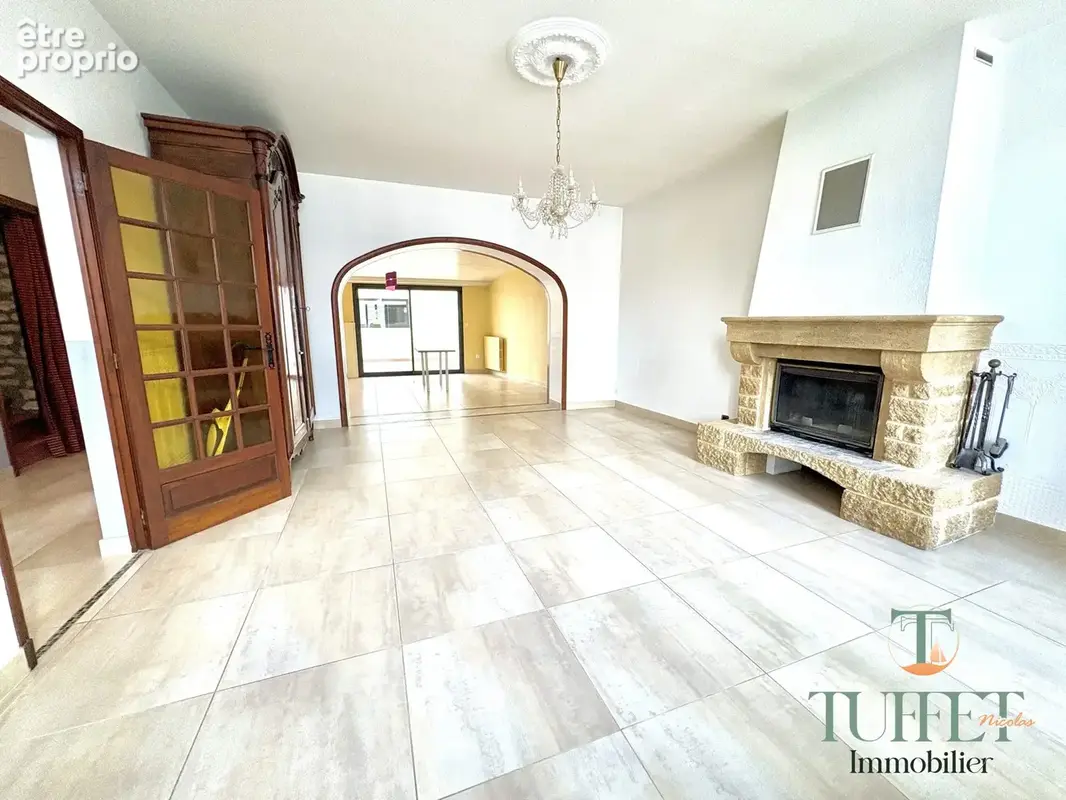 Maison 190 m² à La Tremblade  - photo 4