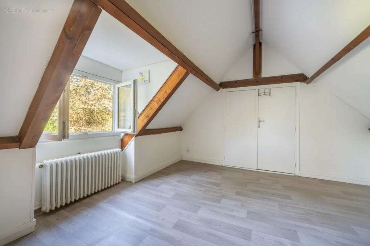 Maison à SAINT-OUEN-MARCHEFROY