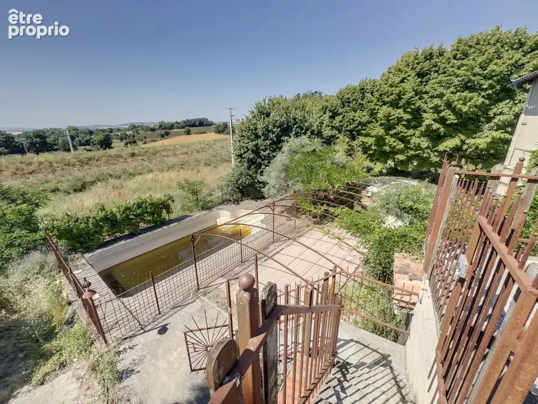 Immeuble de 250m2 pour investir avec 5 chambres à Puylaurens - photo 16