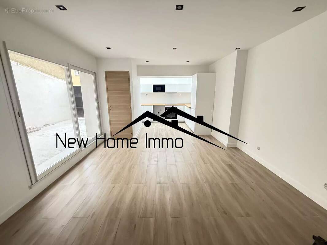 Appartement à MARSEILLE-9E