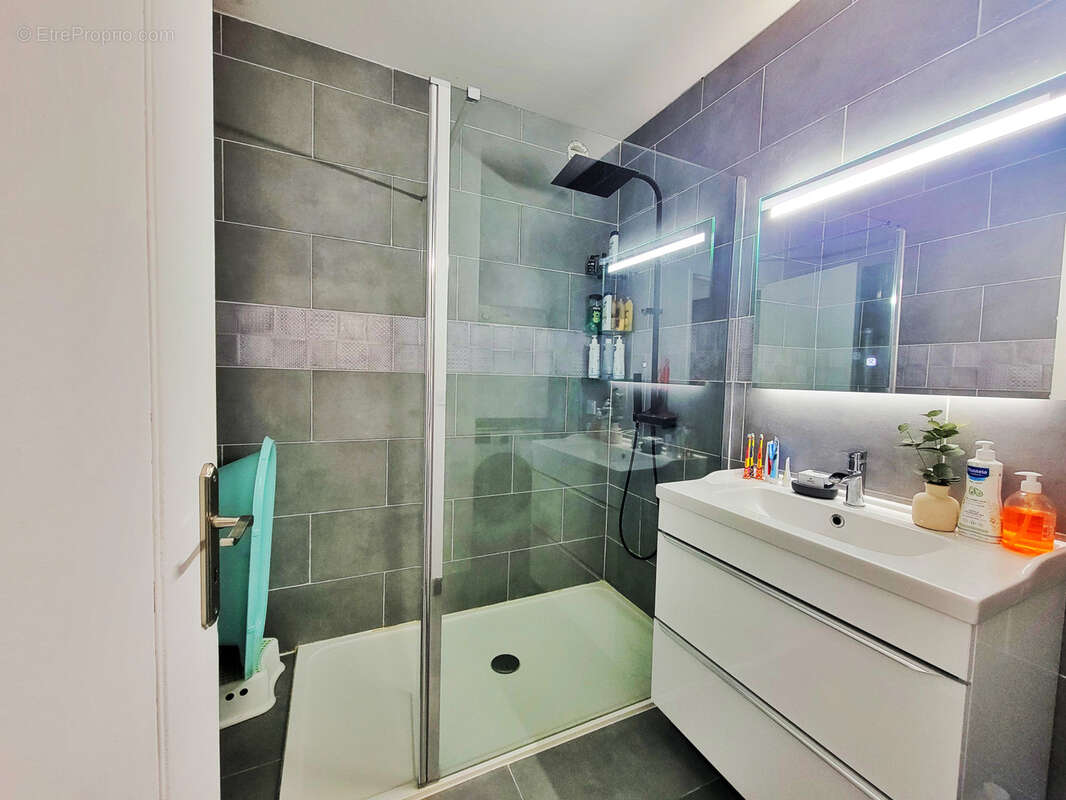 Appartement à RIVE-DE-GIER