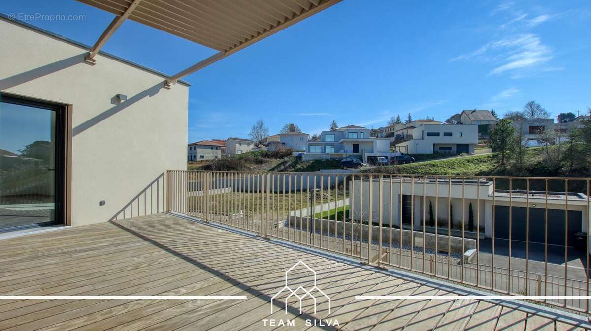 Appartement à SEYSSUEL