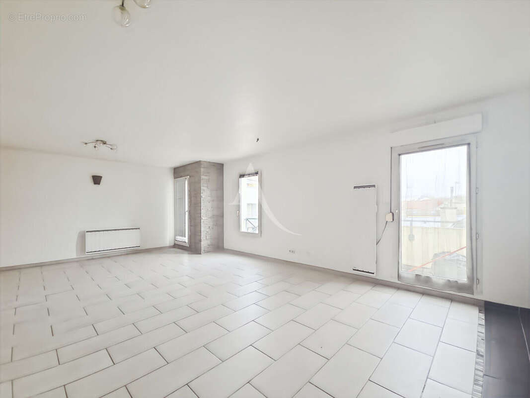 Appartement à MEULAN