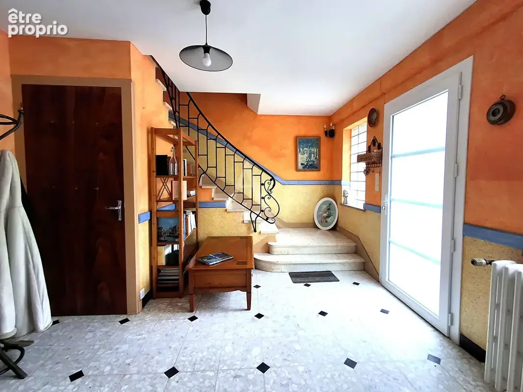 Propriété de caractère entre Saintes et Gémozac - photo 8