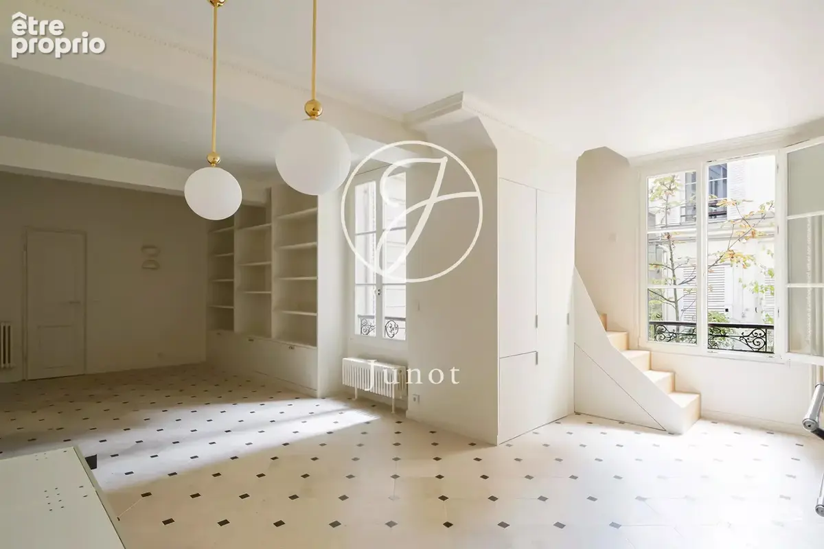Paris 9e - CLICHY / BALLU - Duplex - 93,28m² Carrez - 3/4 chambres - photo 3