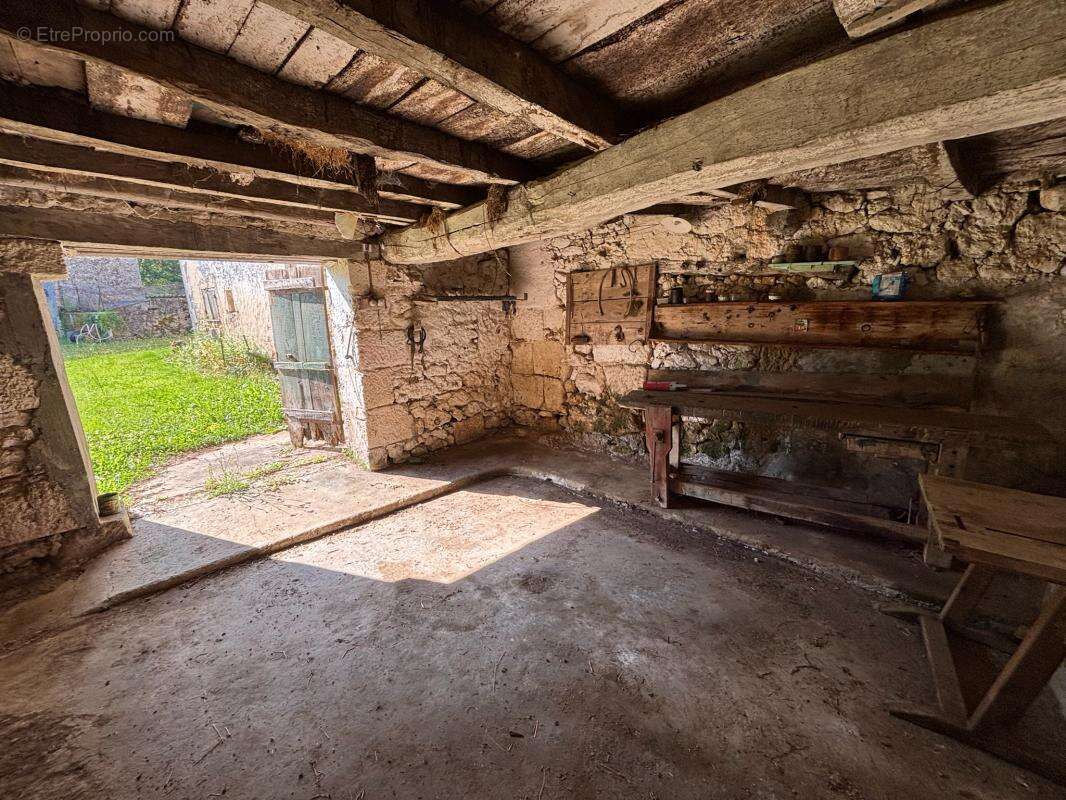 Maison à BRANNE