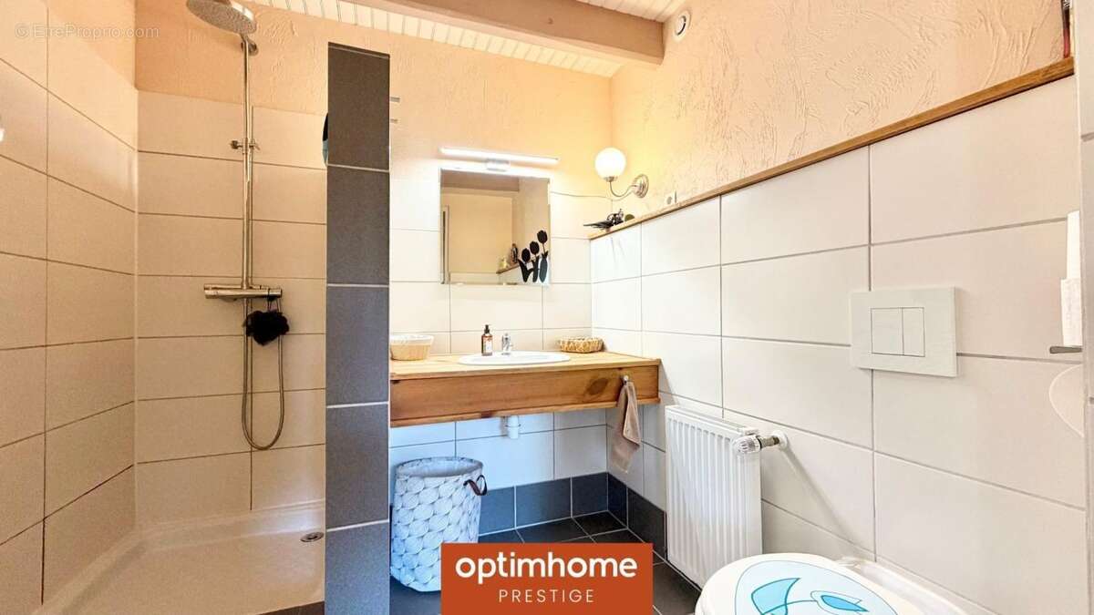 Domaine – 268 m² – 6 chambres et 6 salles de bain – Terrain 8 730 m² – Proche Gérardmer – Champdray - photo 25