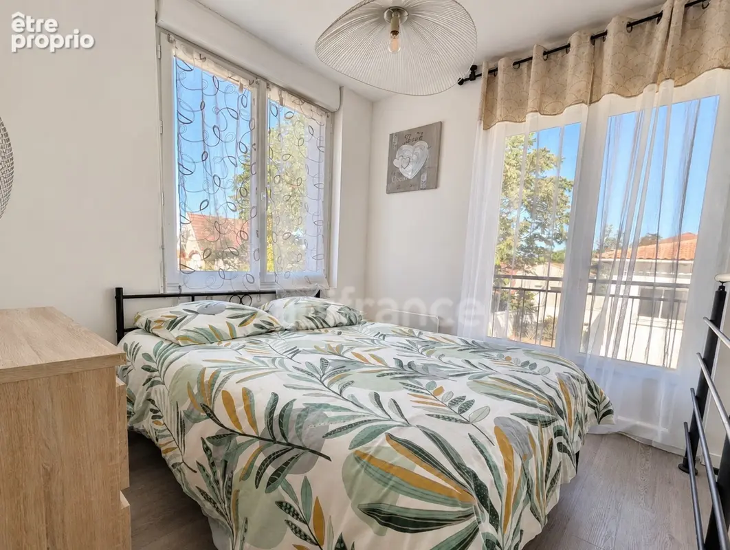 RONCE LES BAINS – À quelques pas de la plage – Appartement 7 pièces de 130 m² avec terrasse et balcon - photo 14
