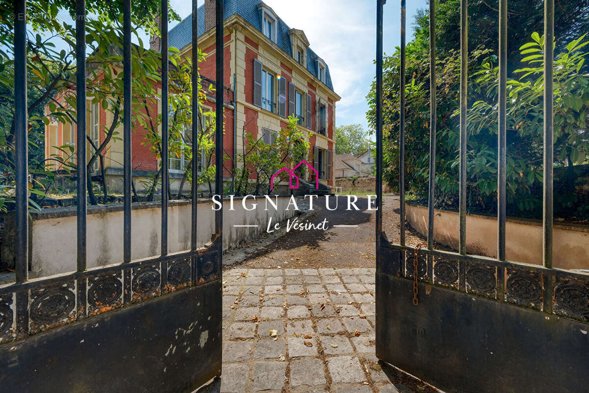 Maison à LE VESINET