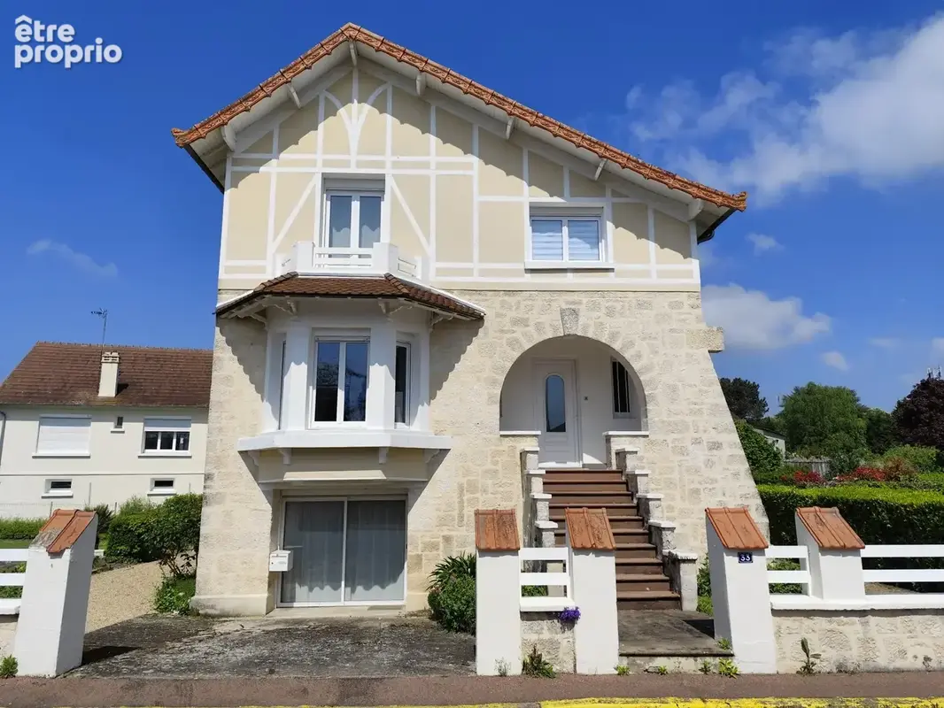 Maison à PLEUMARTIN