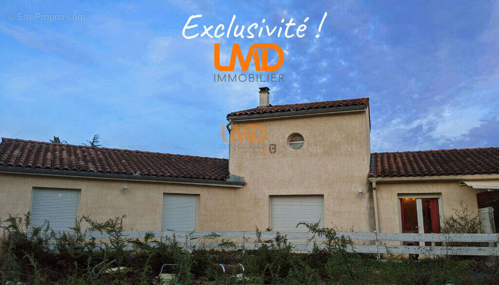 Maison à GROSPIERRES