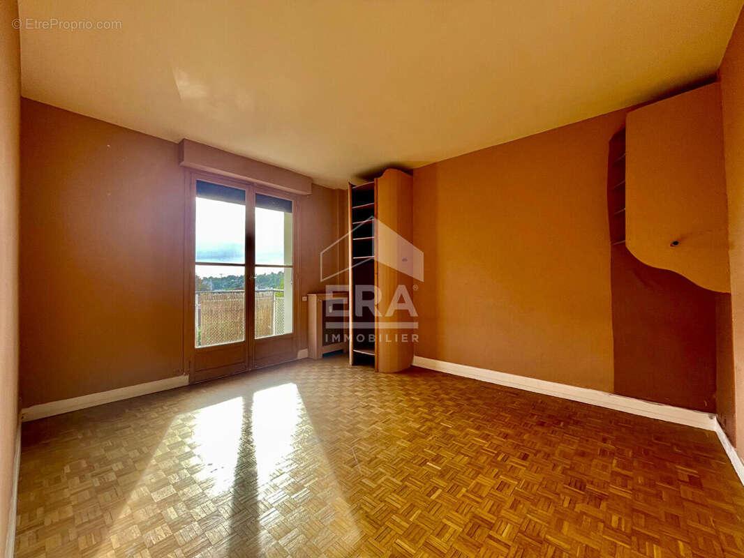 Appartement à SEVRES