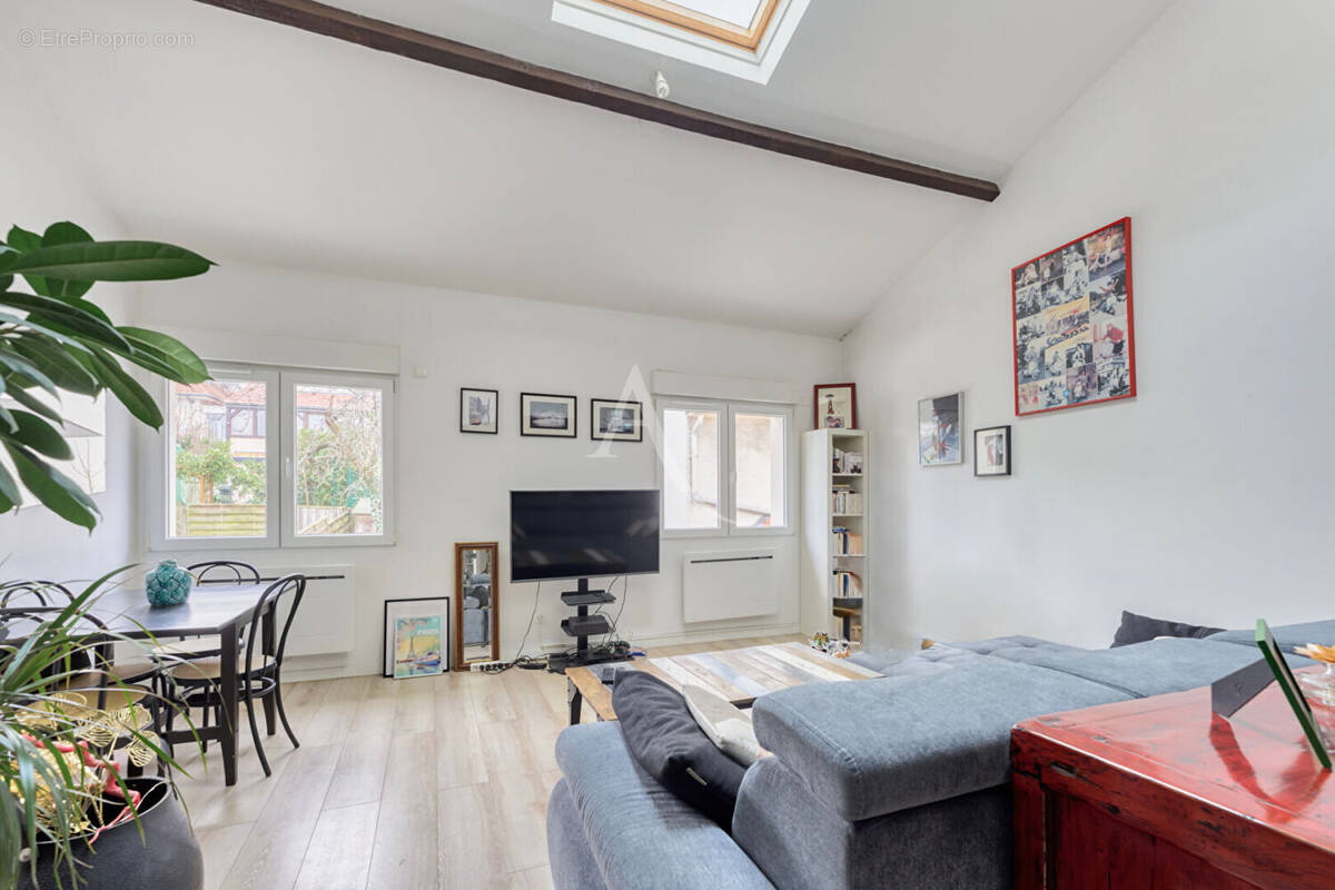 Appartement à FONTENAY-SOUS-BOIS