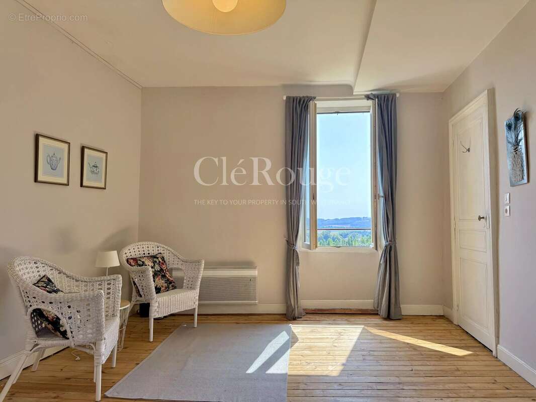 Appartement à MONFLANQUIN