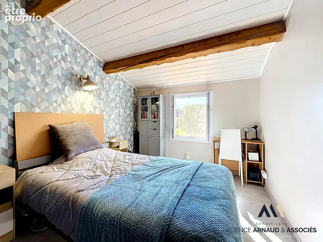 Propriété avec vue dégagée sur un terrain en restanques avec piscine et 2 logements indépendants - photo 12