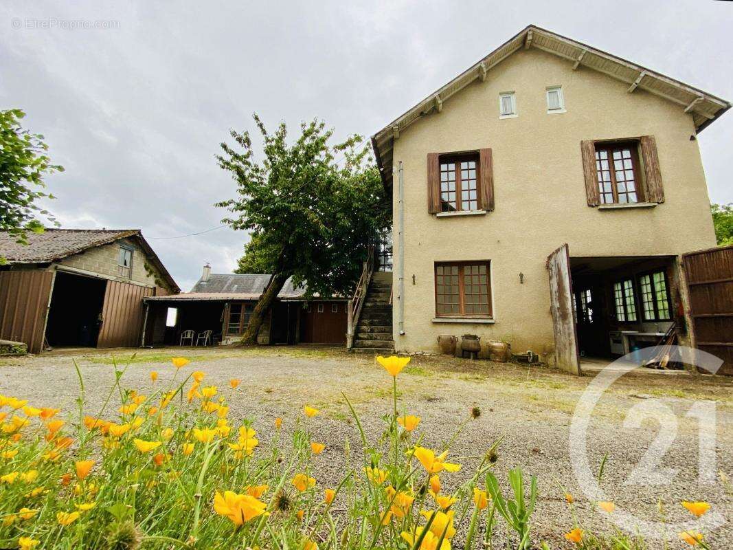 Maison 230 m² à La Porcherie  - photo 29