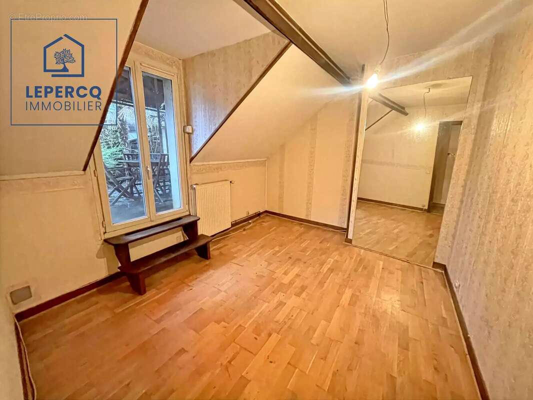 Maison à LA FERTE-MILON