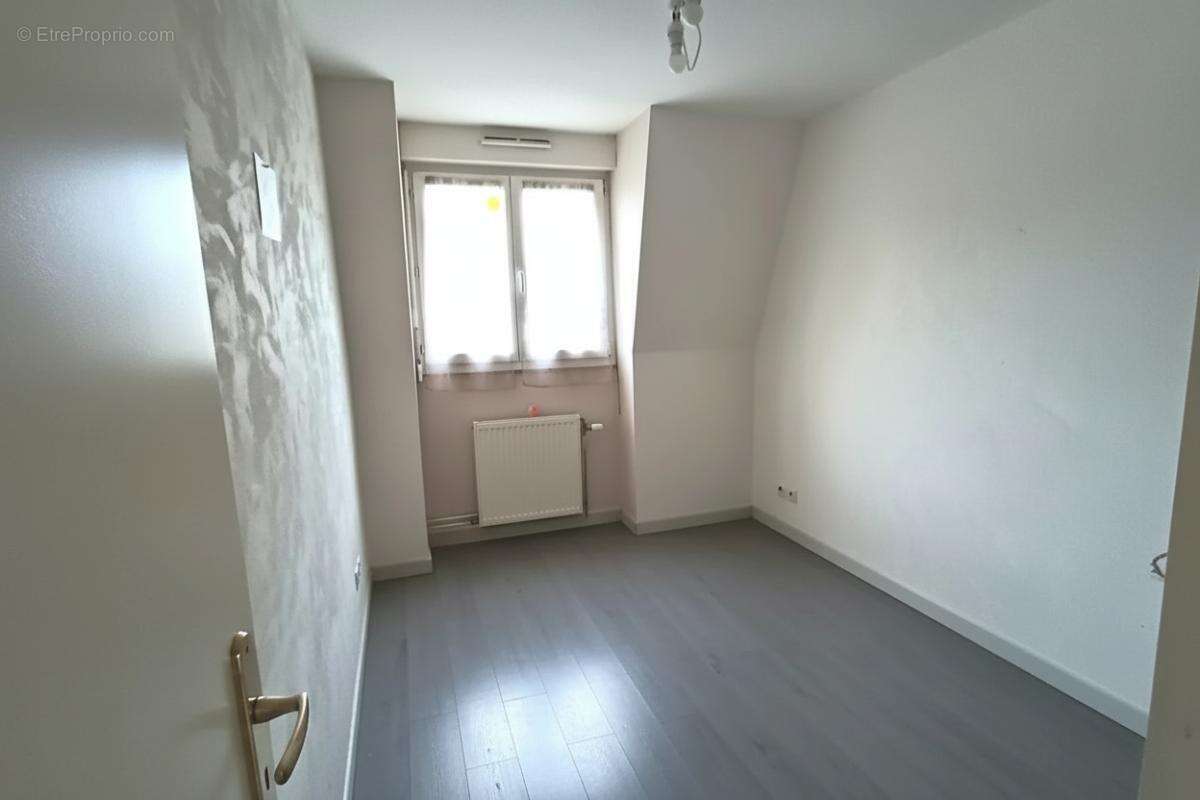 Appartement à LAMPERTHEIM
