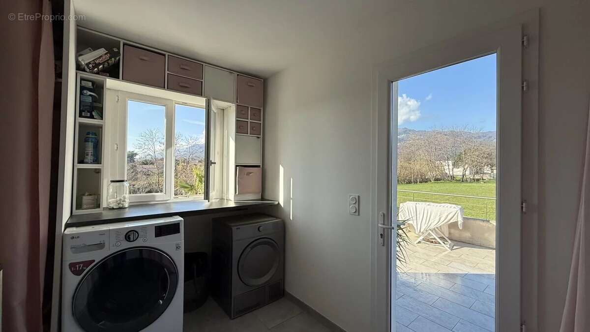 Maison à SANTA-LUCIA-DI-MORIANI