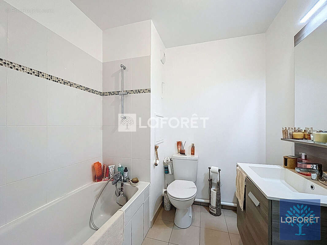 Appartement à VILLENEUVE-LE-ROI