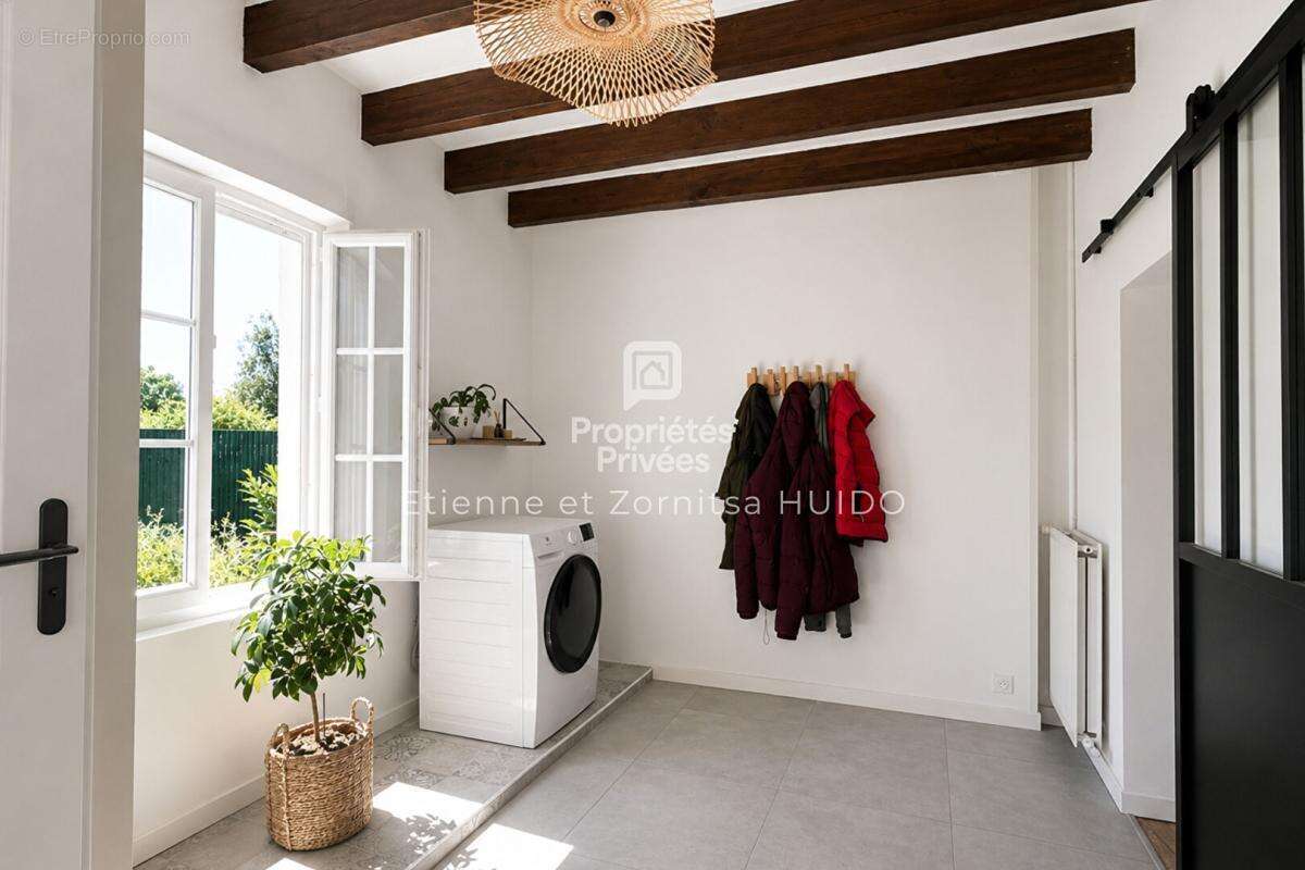 Maison Saint Christophe En Bazelle  7 pièce(s) 153 m2 - photo 14