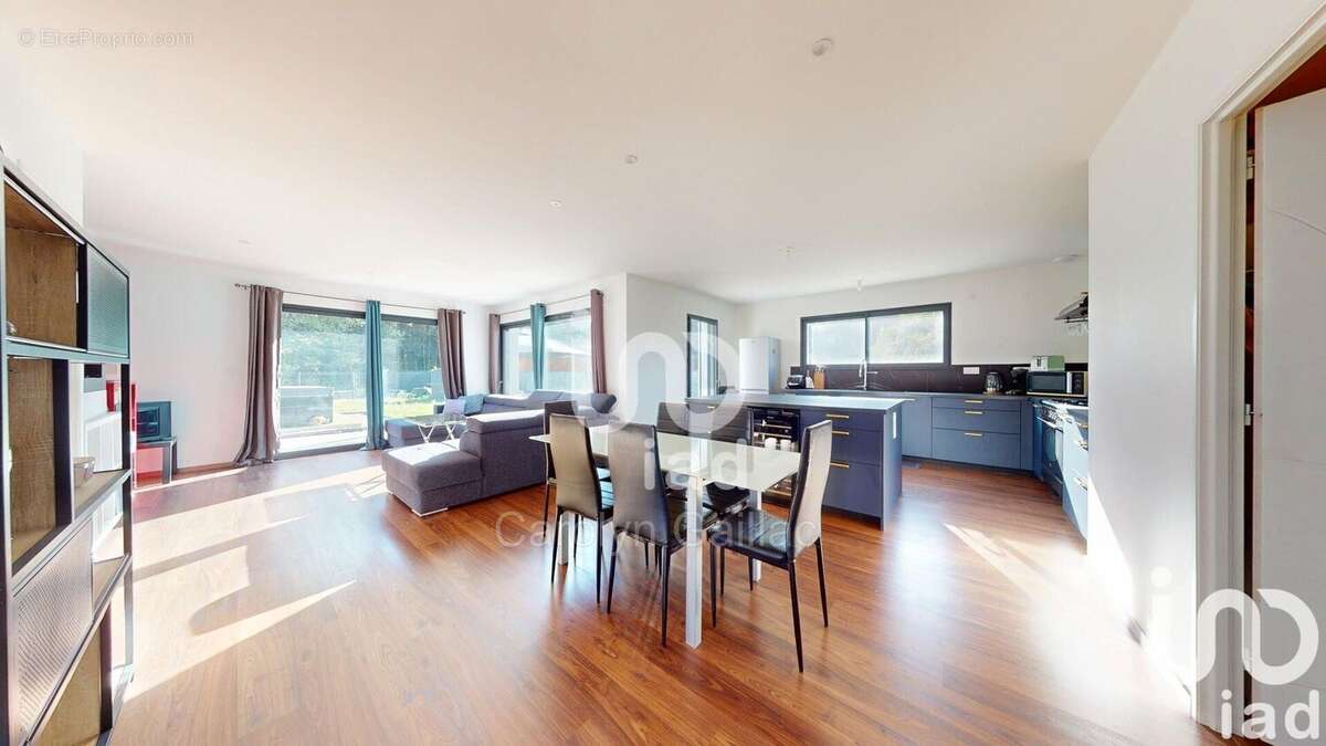 Photo 3 - Maison à SAINT-ETIENNE-DE-TULMONT