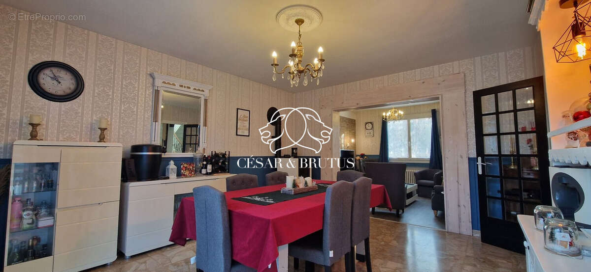 Maison à FEURS