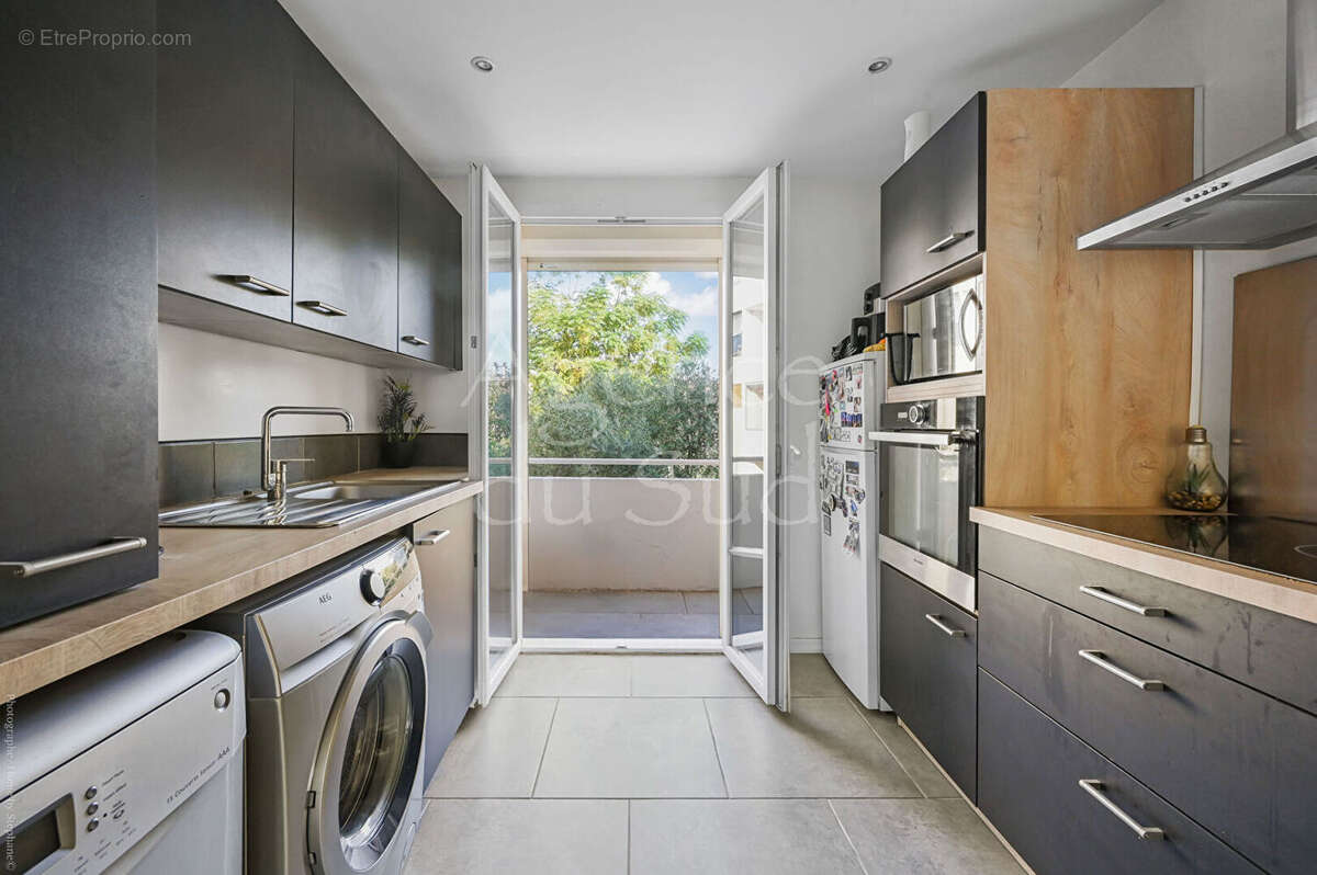 EXCLUSIVITE - Appartement type 3 de 56m² avec balcon et stationnement. - photo 2