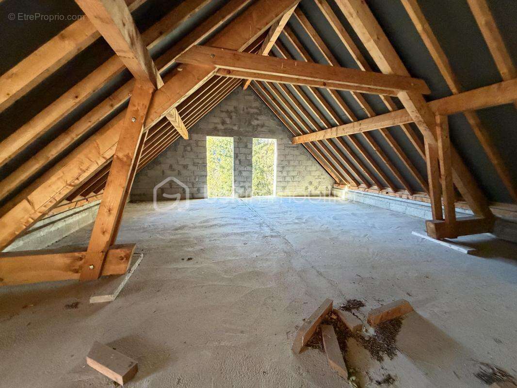 Maison à SECHILIENNE