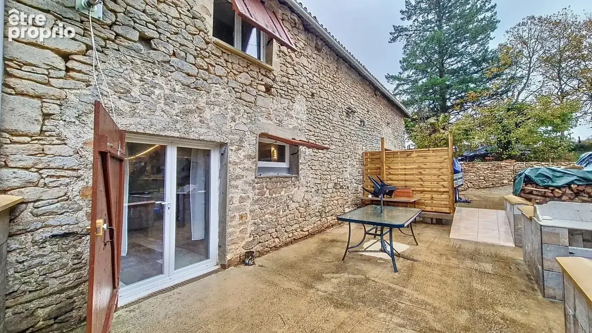 Maison 90 m² à Roussac  - photo 2
