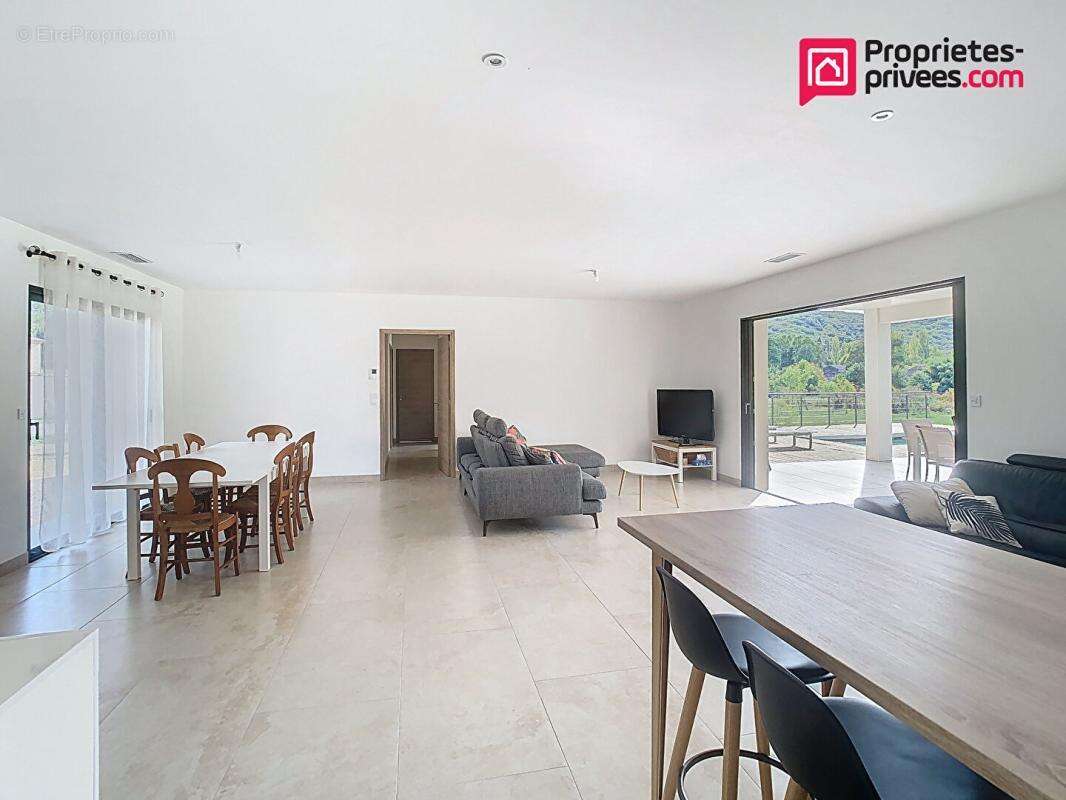 Maison Brissac 5 pièce(s) 150 m2 - photo 3