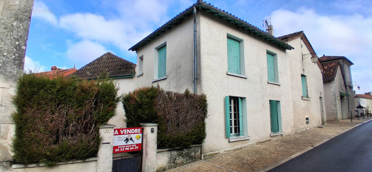 Maison à GRAND-BRASSAC