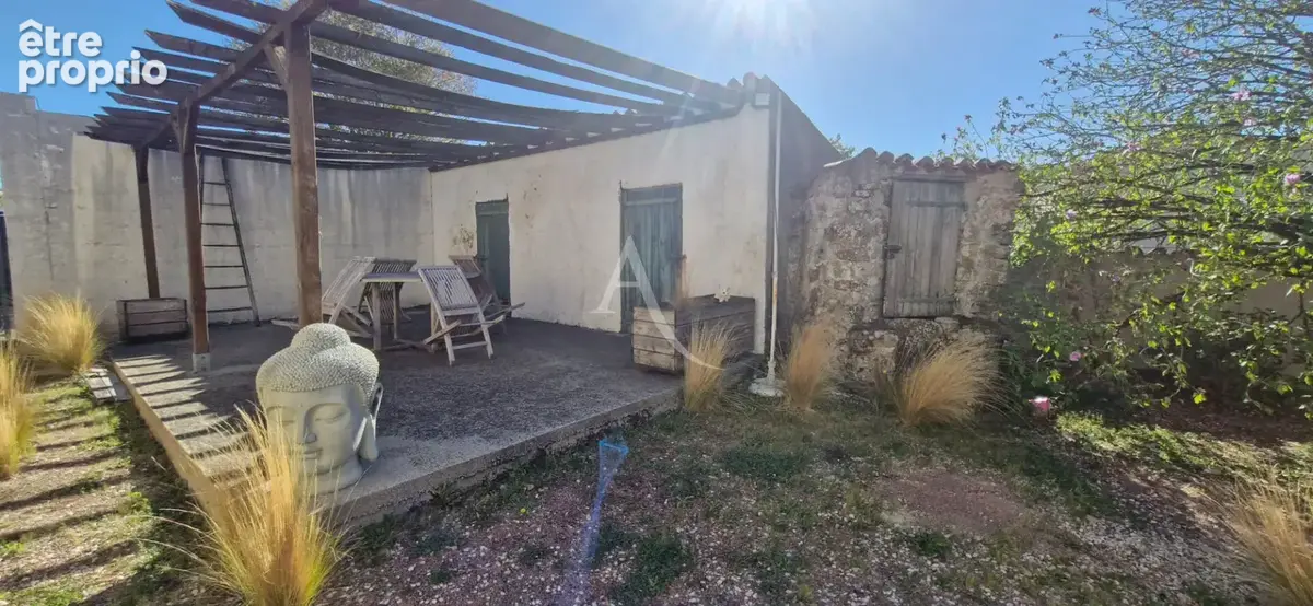Aubigny les clouzeaux ancien logis + dependances a vendre - photo 12