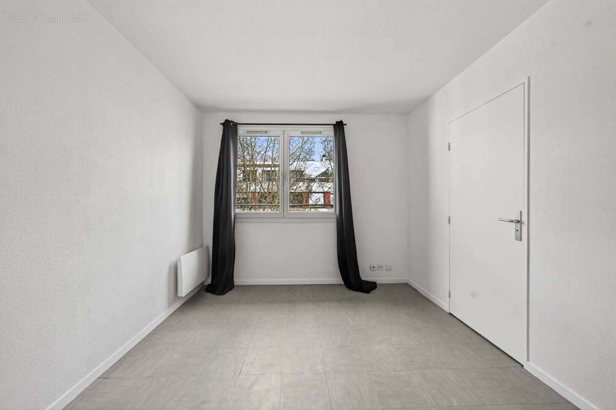 Appartement à ISSY-LES-MOULINEAUX
