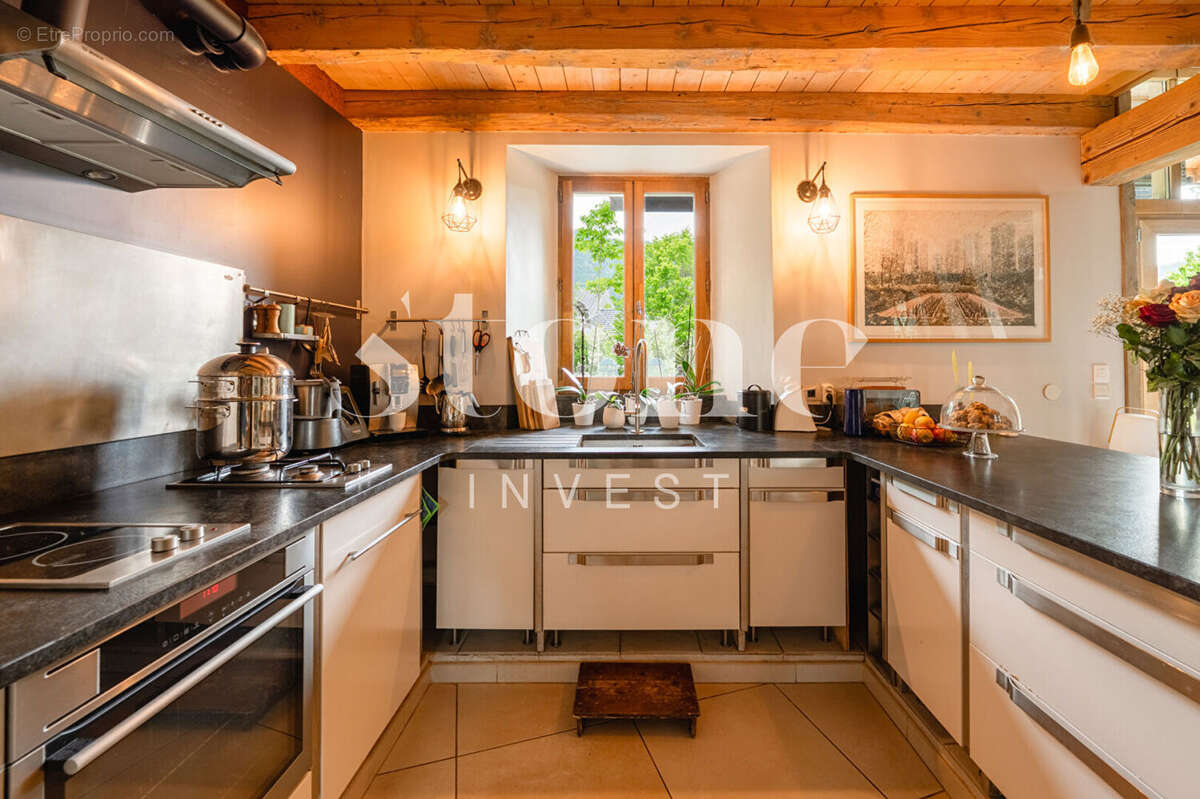 Maison à NAVES-PARMELAN