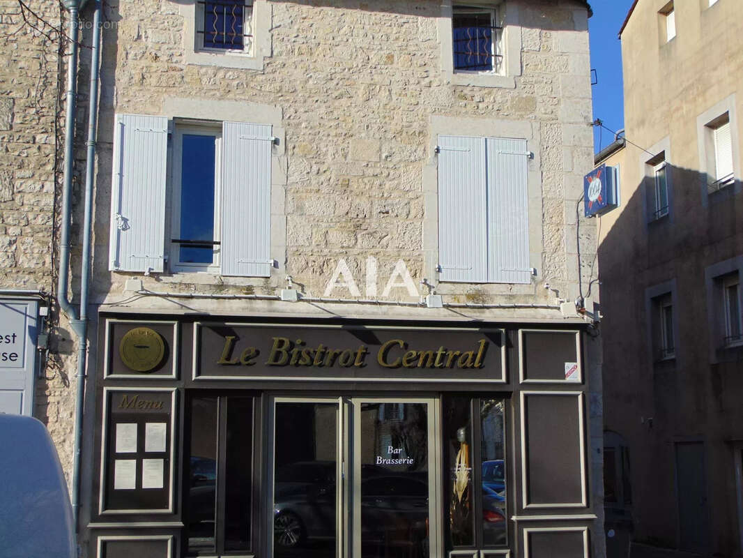 Immeuble appartements + commerce - photo 20