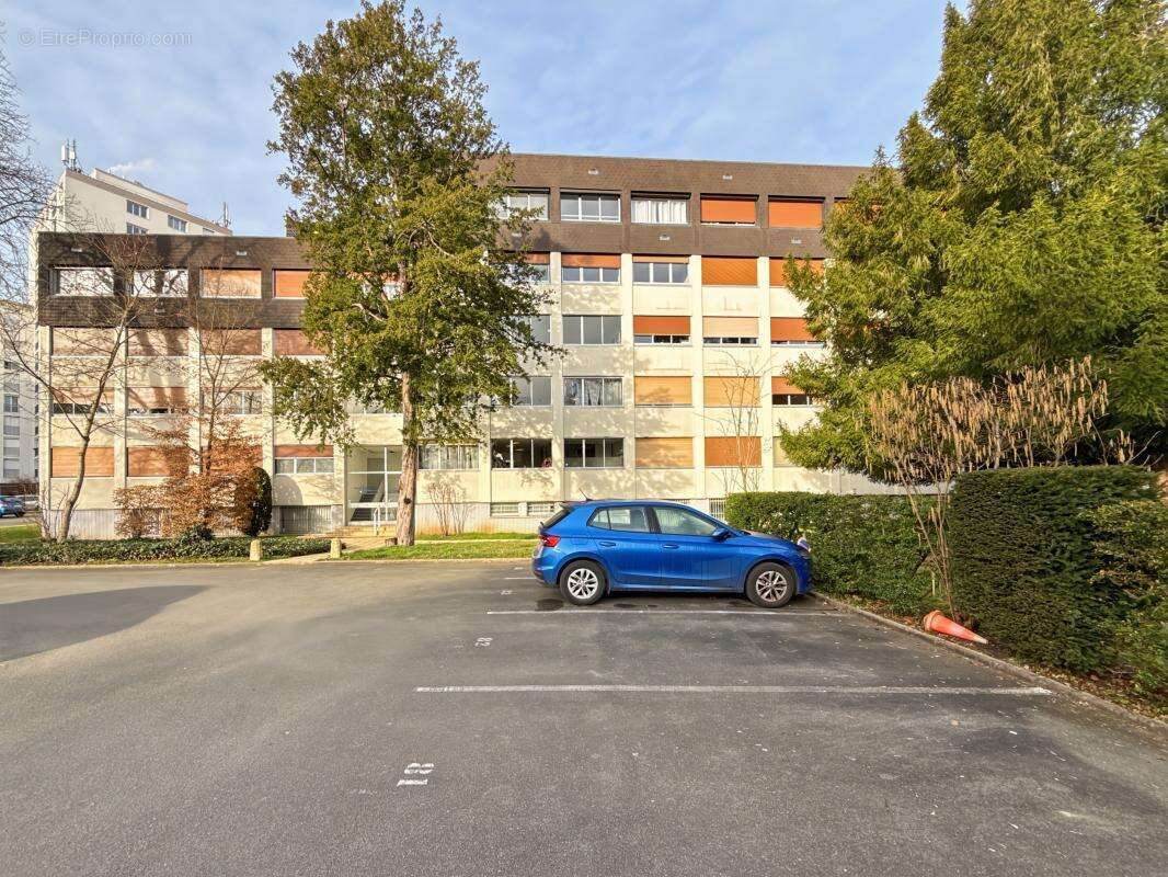 Appartement à OLIVET