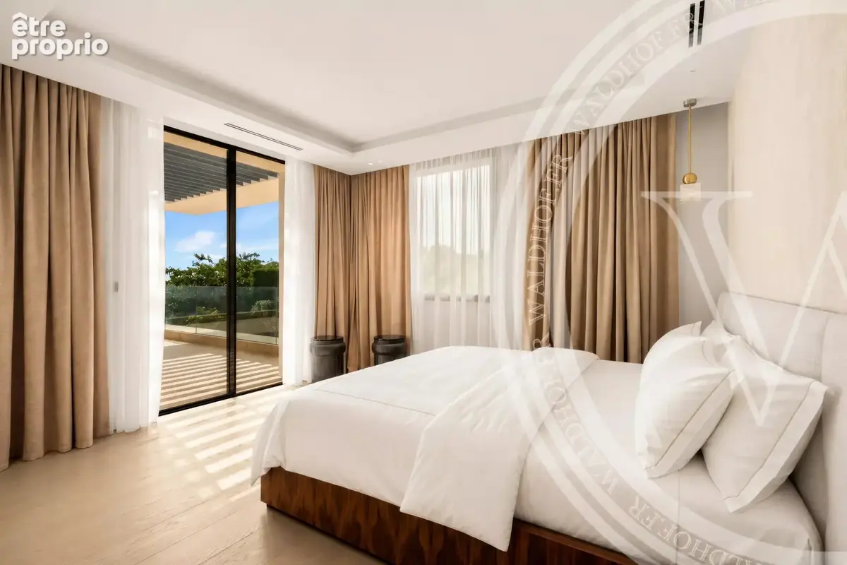 Villefranche-sur-Mer – Rade  Villa contemporaine exceptionnelle, vues sur la mer sur Cap Ferrat - photo 8
