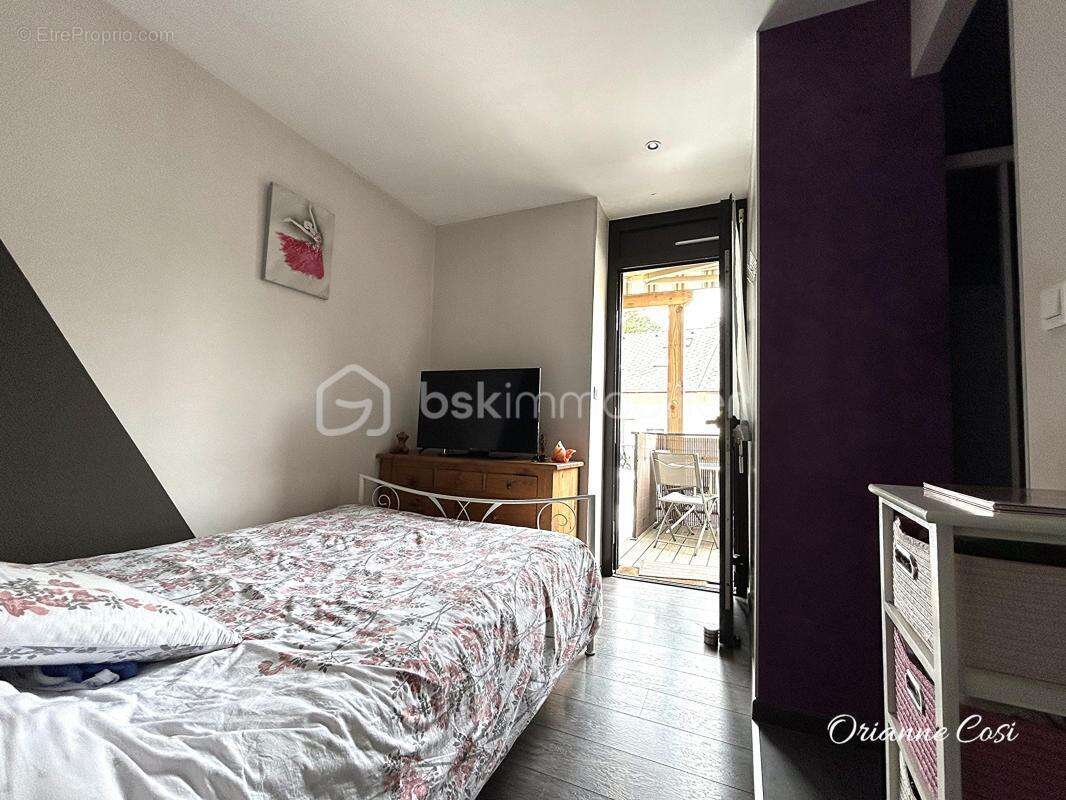 Appartement T2 avec terrasse – Entrelacs (Albens) - photo 8