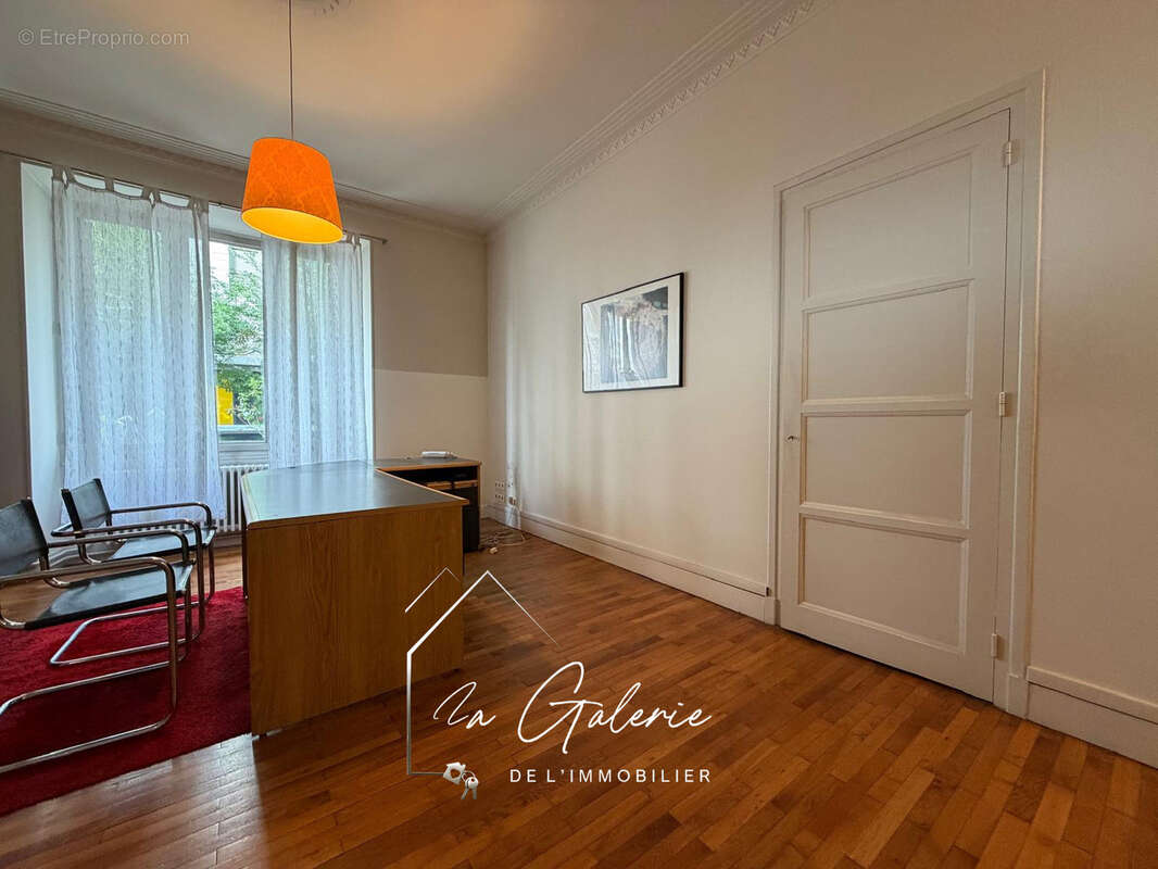 Appartement spacieux hyper centre de grenoble - photo 2