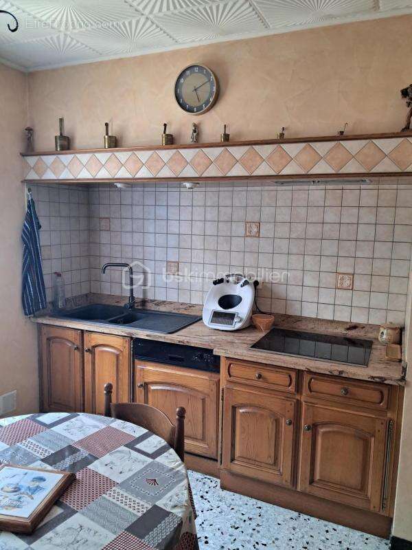Jolie Villa sur Terrain de 2065 m² avec Vue Imprenable - photo 3
