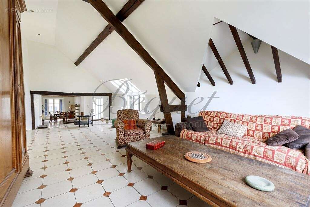 Maison à SAINT-GERMAIN-EN-LAYE