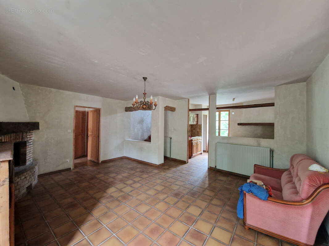 Maison à BUIS-LES-BARONNIES