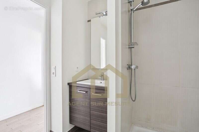 Appartement à MAISONS-ALFORT