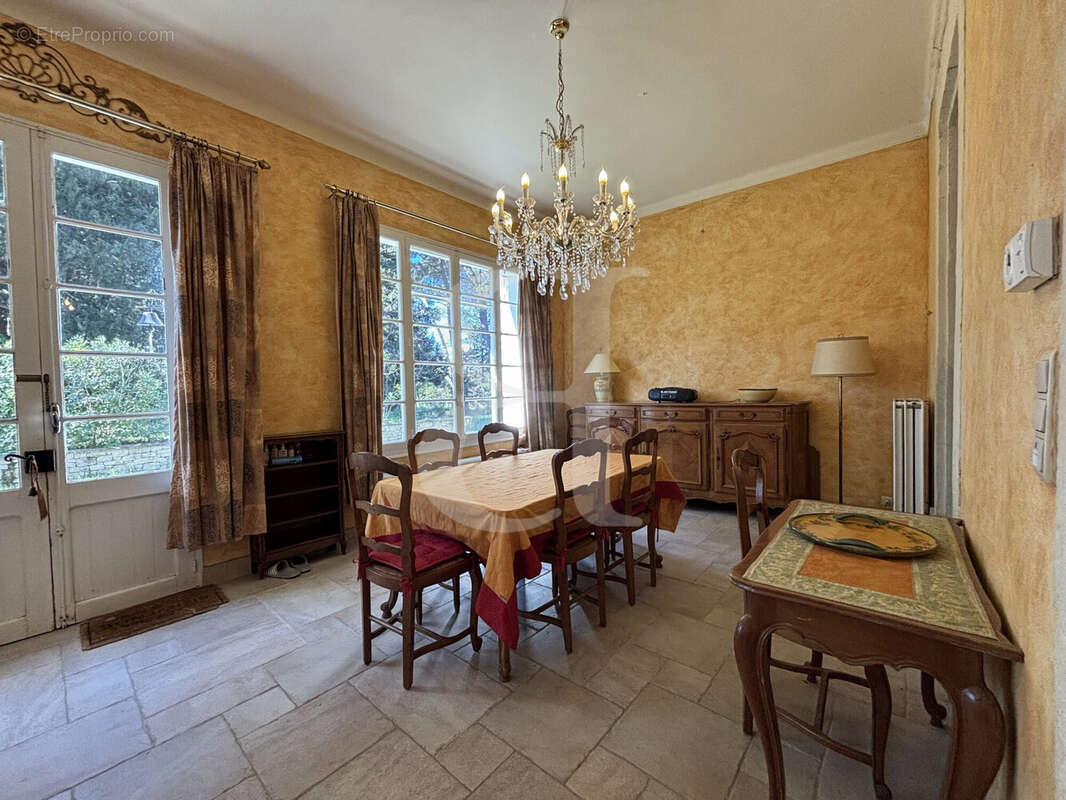 Maison à VAISON-LA-ROMAINE