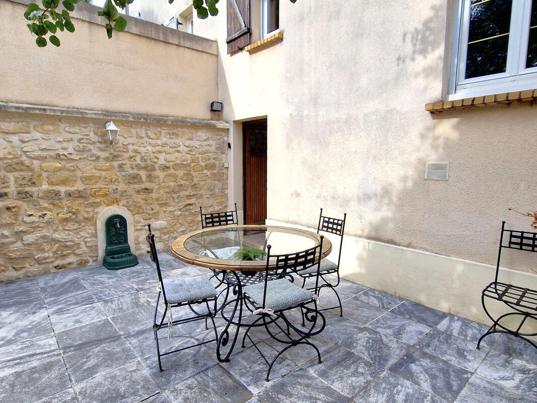 Maison à MANTES-LA-VILLE