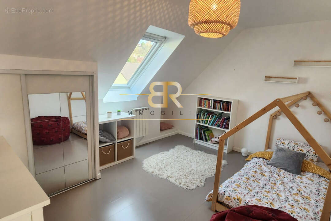 Maison à CONFLANS-SAINTE-HONORINE