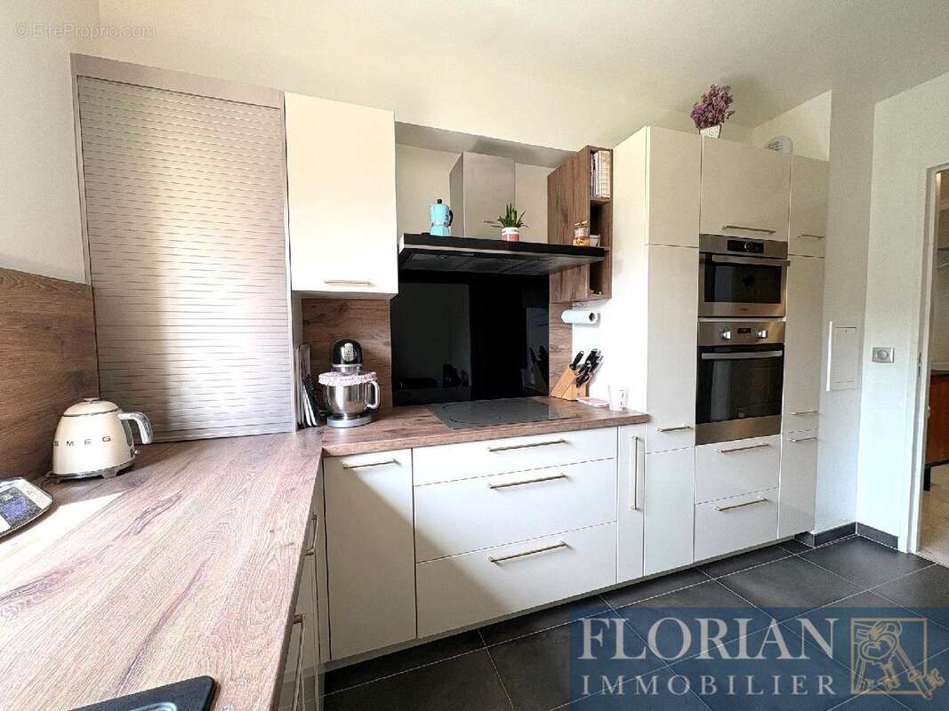 Appartement à BOURG-LA-REINE